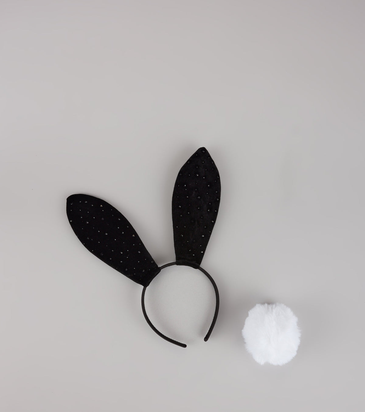 Iconic Bunny Tail And Ears Set