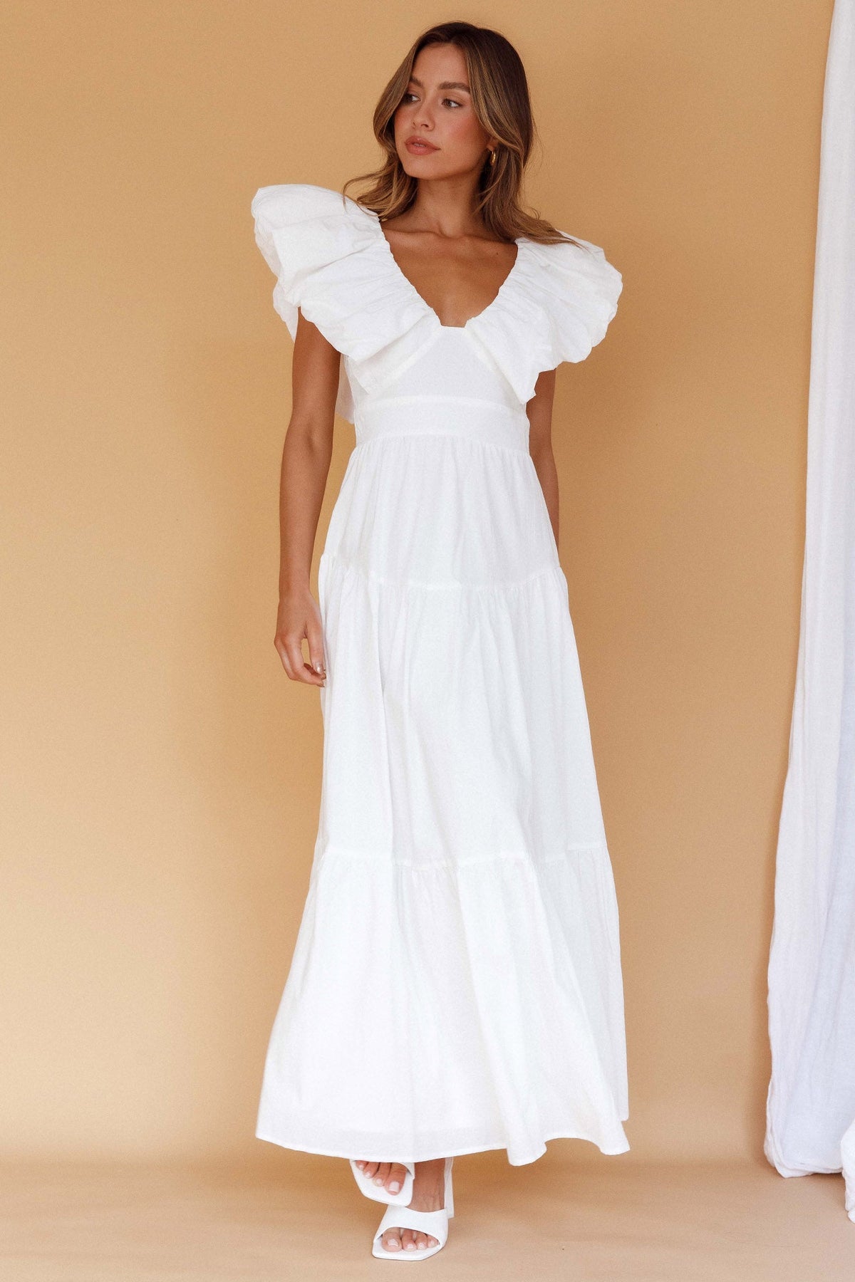 Kahlo Puffed Ruffle Neckline Maxi Dress White
